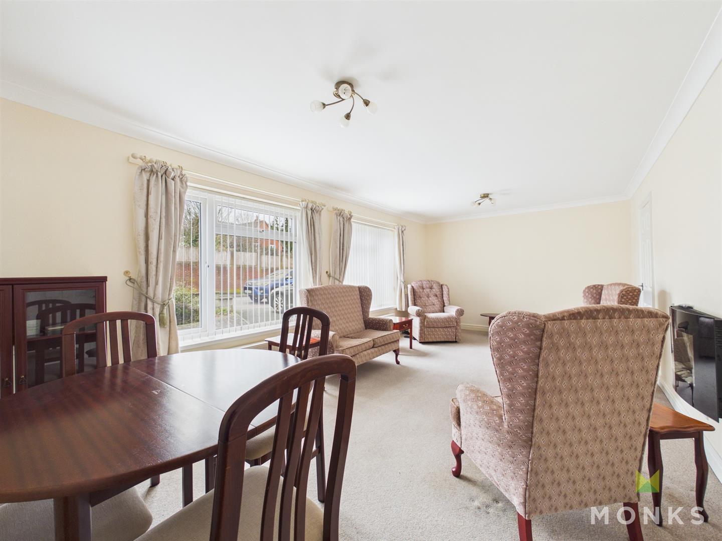 27 Cabin Lane, Oswestry, SY11 2LY For Sale